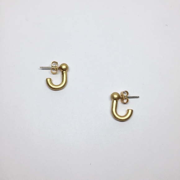 Madewell Jewelry - NWOT Madewell Gold Hook Earrings